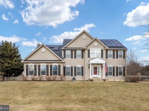 166 Sweet Shade Ln, Harpers Ferry, WV 25425