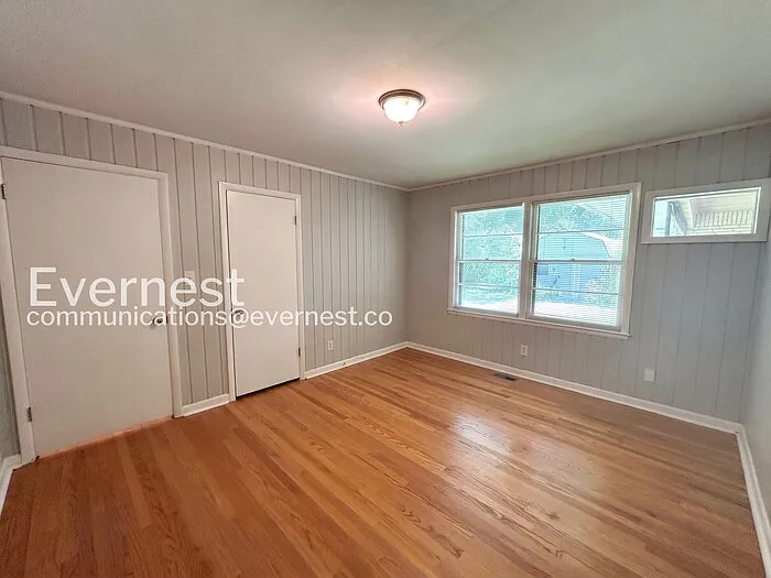 711 Elliott Dr — Photo 15