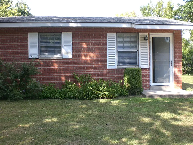 4063 Bruene Ave — Photo 3