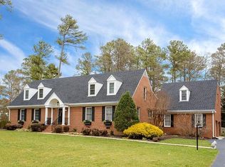 13024 Fairway Ln, Ashland, VA 23005