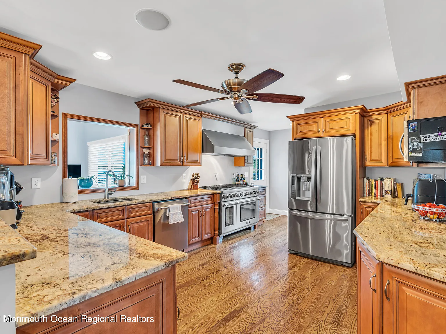 4 bed, 2350 sqft, $2,800 — Photo 2