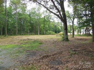 2 Woodland Rd, Indian Trail, NC 28079