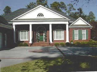 2 Baymeadow Lane, Savannah, GA 31405