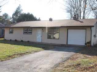 7 Genesee Ln, Plattsburgh, NY 12901