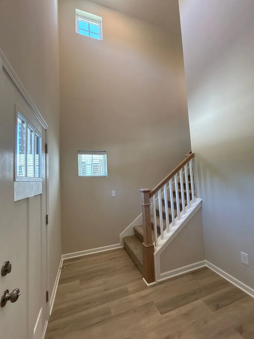 Move In Special! - Brand New 3 Bed 2.5 Bath Townhome Near The Heart Of Shelbyville — Photo 3