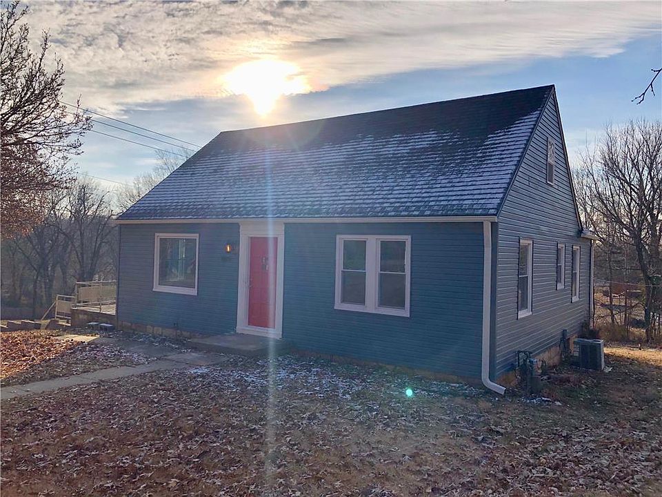 1st image of 5701 Webster Ave