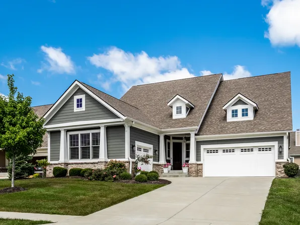 11504 Golden Willow Dr, Zionsville, IN 46077