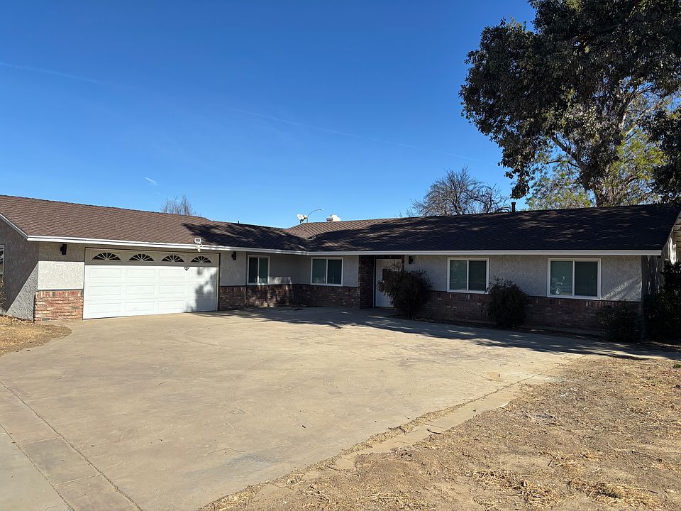 1949 square foot, newly renovated, custom home with attached 2-car garage