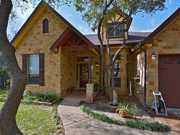 3rd image of 14963 Arrowhead Dr