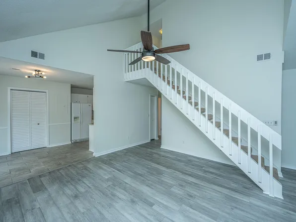 6287 Rolling Fork Rd APT G, North Charleston, SC 29406