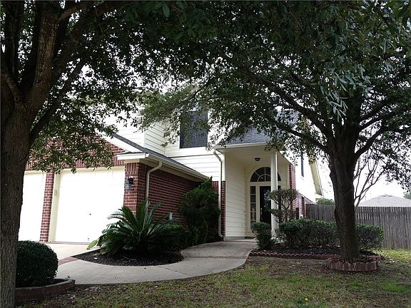 2nd image of 1602 Mentone Dr