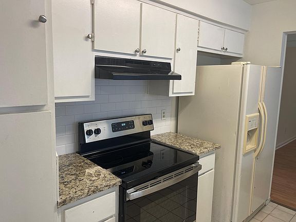 4th image of 5824 Cameo Ct
