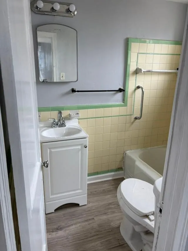 1 bed, $1,000 — Photo 4