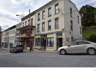 12 Railroad Ave, Chester, NY 10918