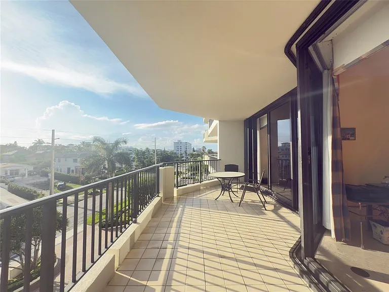 800 Ocean Dr #404 — Photo 17
