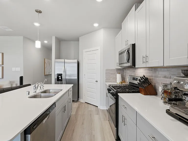 14231 Rolling Pastures Dr — Photo 17