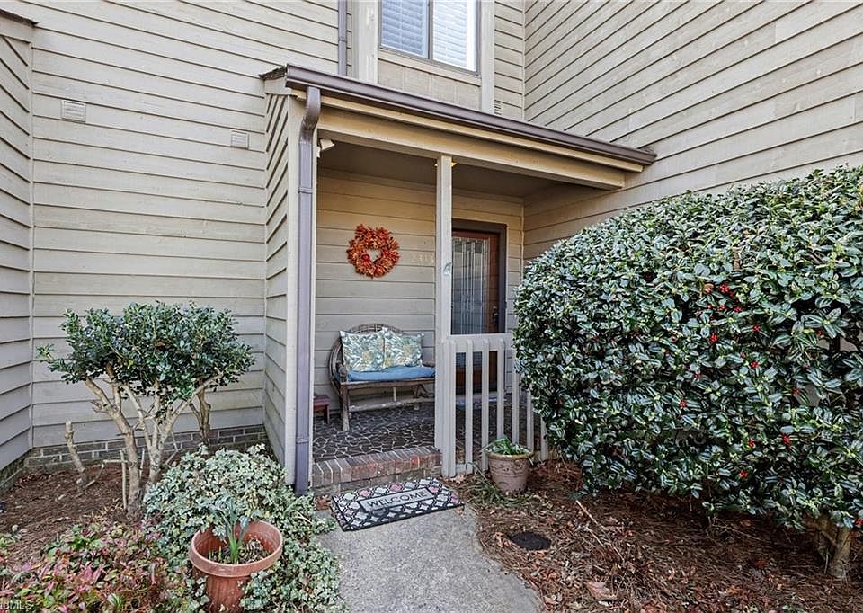 1st image of 2313 Cypress Ct