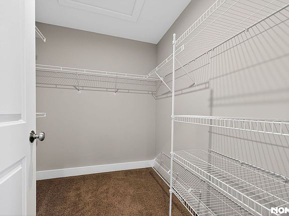 3rd image of 419 Sadie Ave