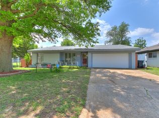 7712 NW 30th Ter, Bethany, OK 73008