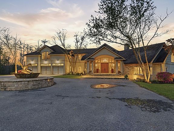 2nd image of 1046 Hollis Rd