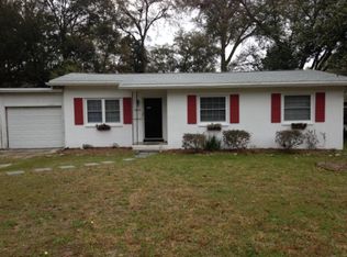 6245 Mercer Cir E, Jacksonville, FL 32217