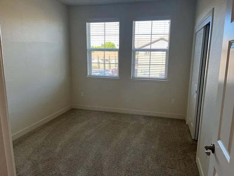 Luxe Ripon Apartments — Photo 99