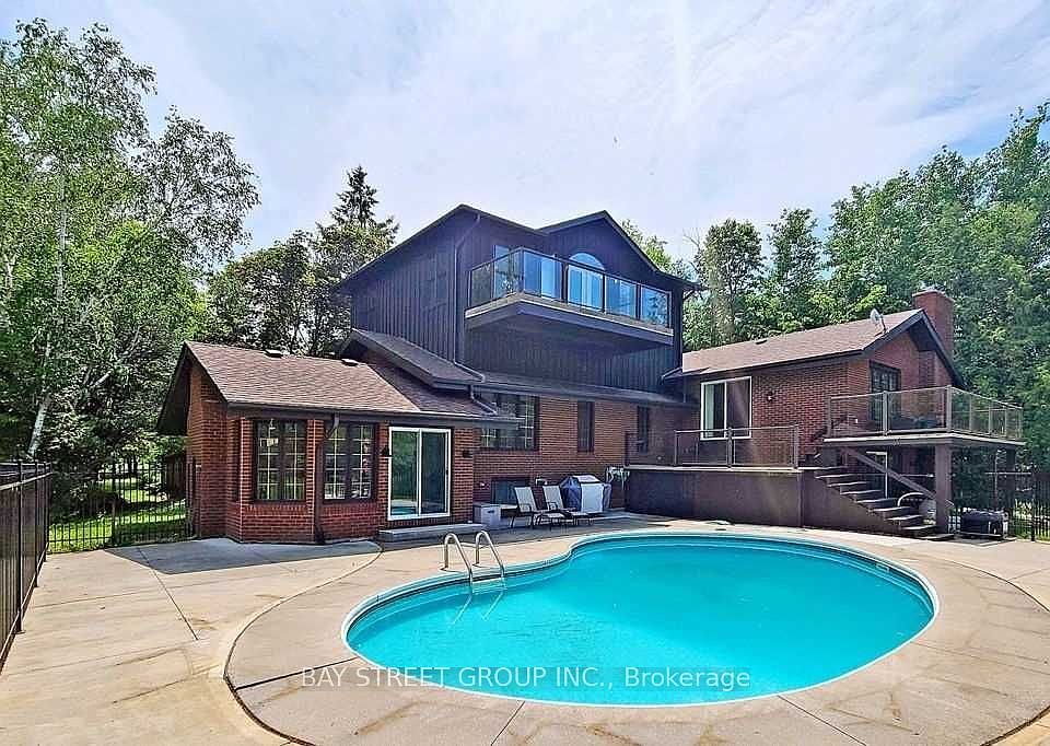 1st image of 236 Summit Dr