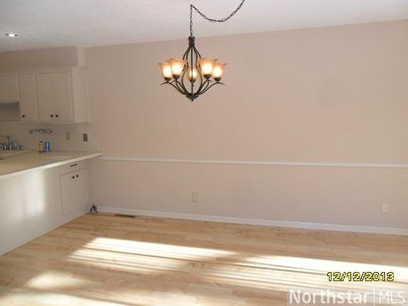 3rd image of 1749 Archer Court