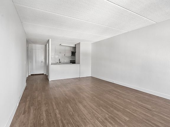 3rd image of 1700 Civic Center Dr APT 302