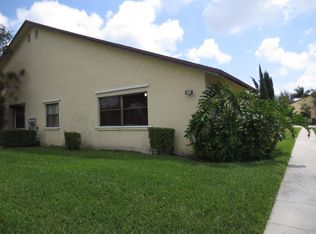 483 Springdale Cir, Palm Springs, FL 33461