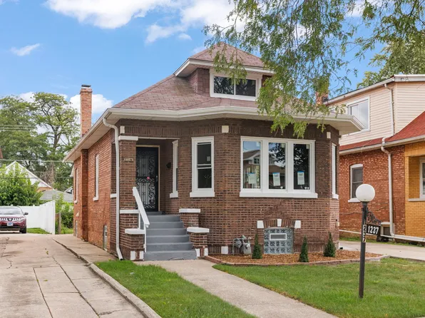 1237 S 14th Ave, Maywood, IL 60153