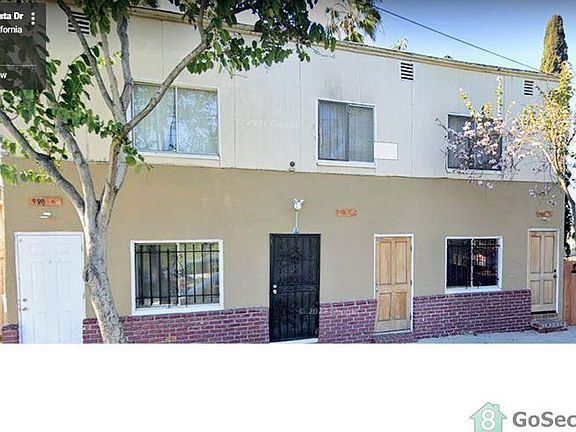 2nd image of 980 Loma Vista Dr Unit A