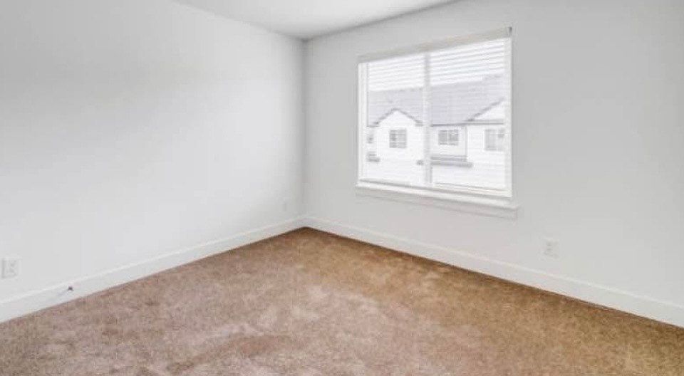1st image of 4413 W Monument Peak Dr