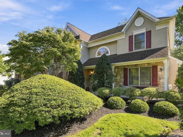 554 Scattergood Ct, Yardley, PA 19067