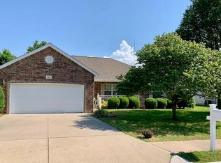 2811 W 23rd Ter, Joplin, MO 64804