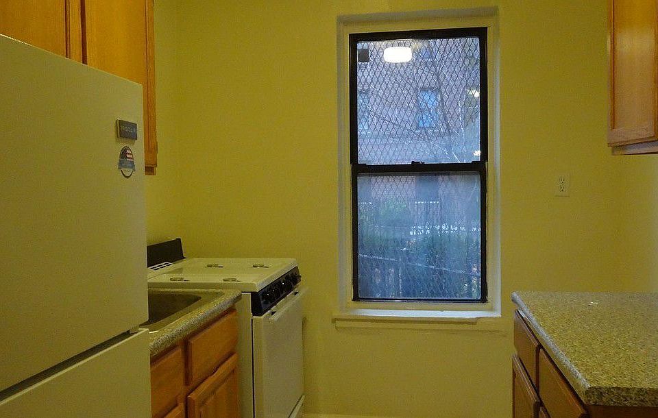 2nd image of 1415 New York Ave APT 5F