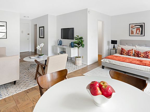 5th image of 160 W End Ave APT 18M