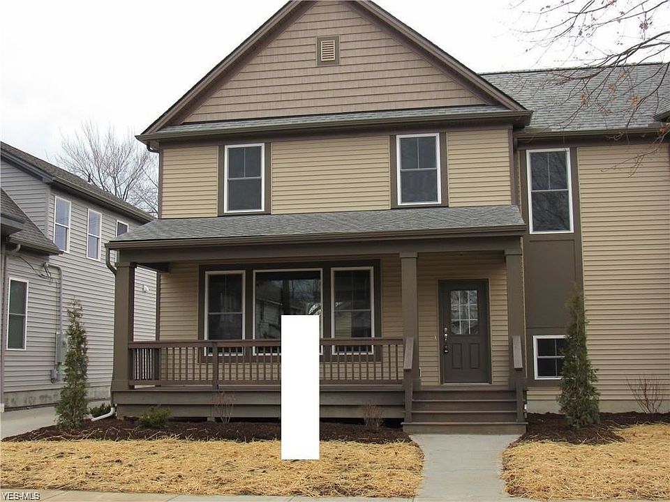 1st image of 2115 Robin St