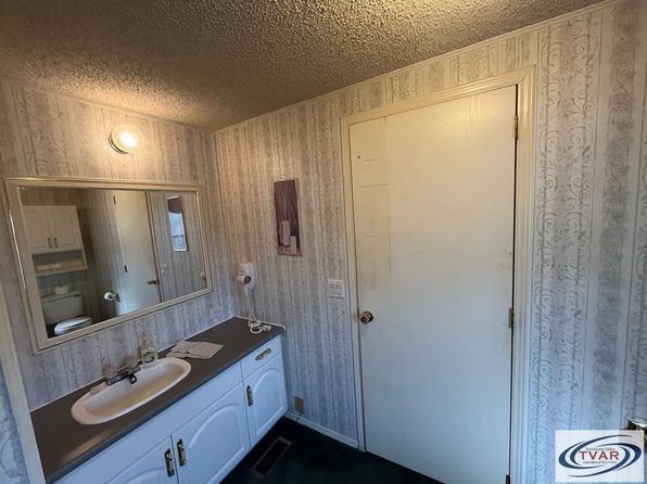 90 Murphy Ln, Yuma, TN 38390