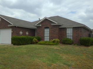 624 Old Bugle Rd, Edmond, OK 73003