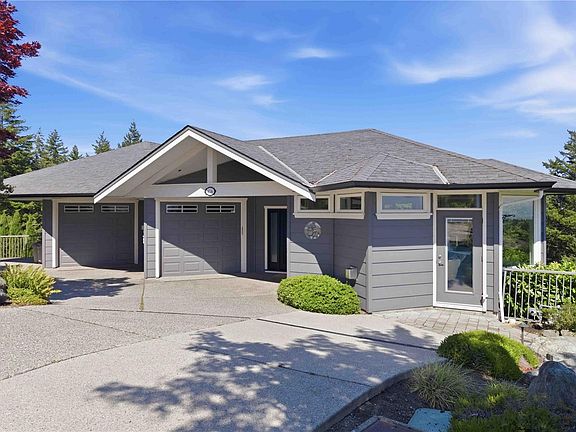 4th image of 424 Pelican Dr