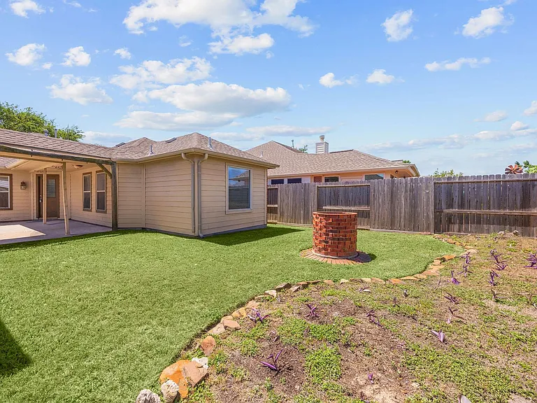 20602 Naples Terrace Ln — Photo 19