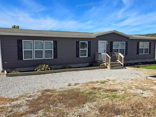 121 Board Rd, Ekron, KY 40117