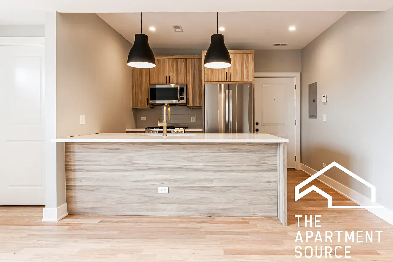 2 bed, 877 sqft, $2,795 — Photo 4