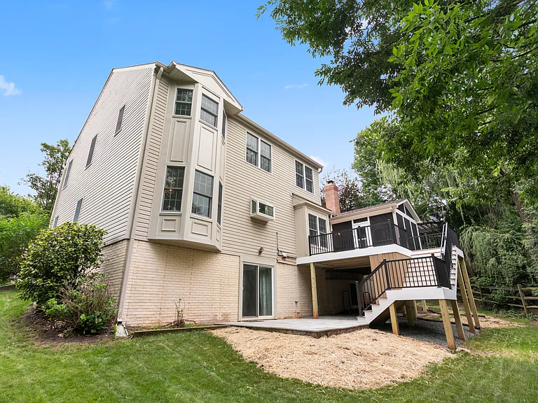 46450 Saffron Ct — Photo 34