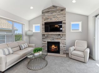 2735 Ridgeview Dr, Red Wing, MN 55066