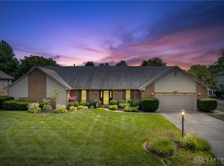 3875 Westwind Dr, Dayton, OH 45440
