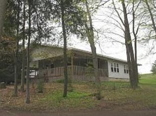 8285 Jenks Rd, Harbor Beach, MI 48441