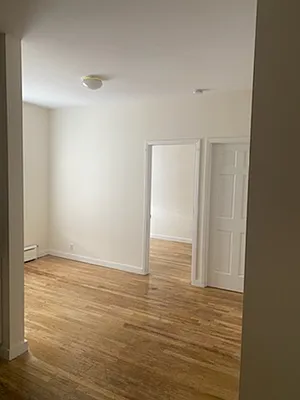 Rented by Esquire Management Corp | media 7