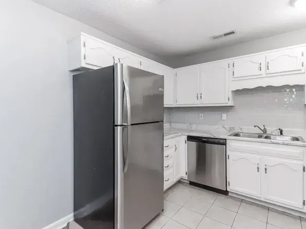 The Oaks at Northshore